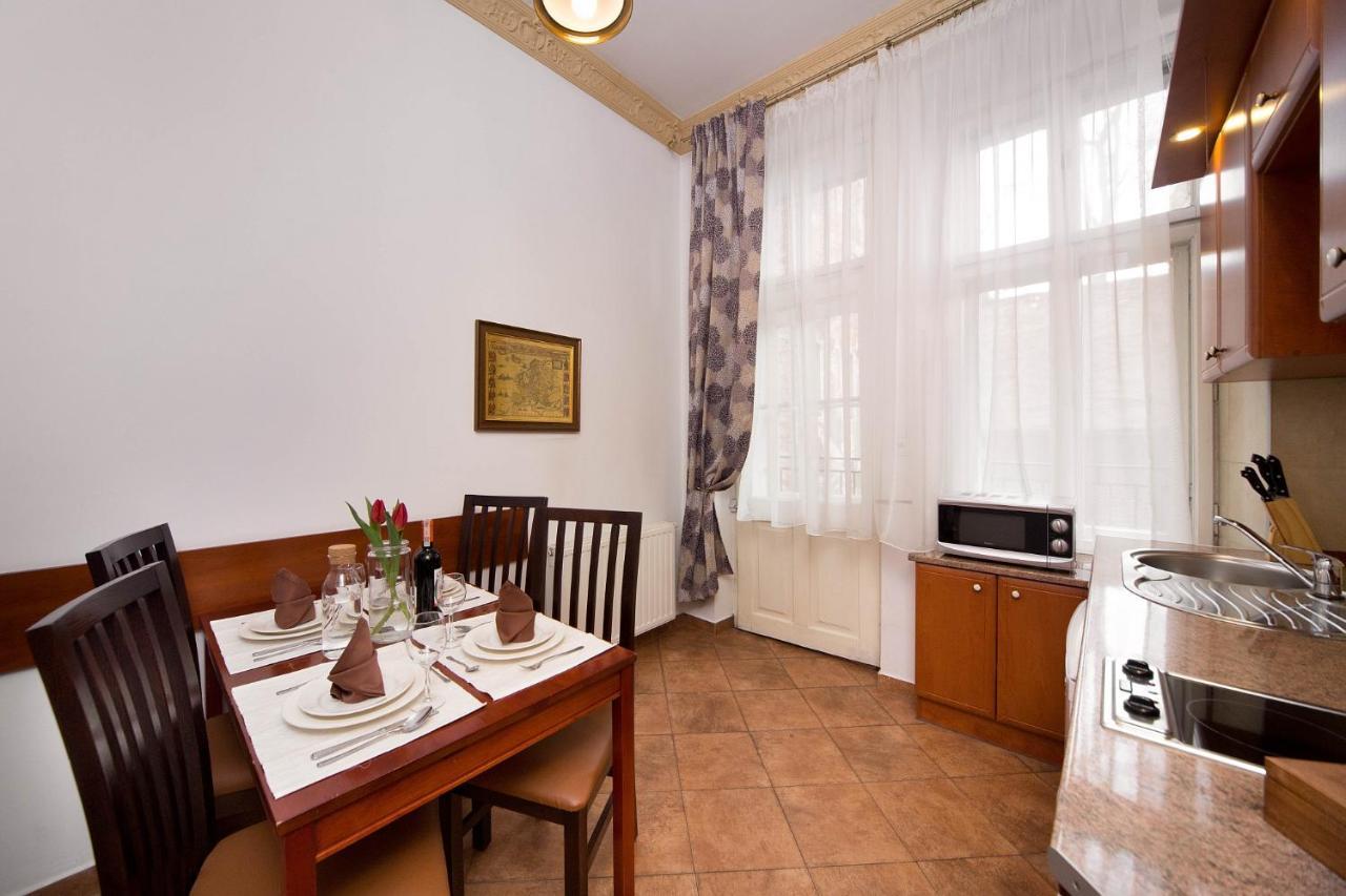 Ferienwohnung B12 - Comfort Apartemnts City Center Krakau Exterior foto